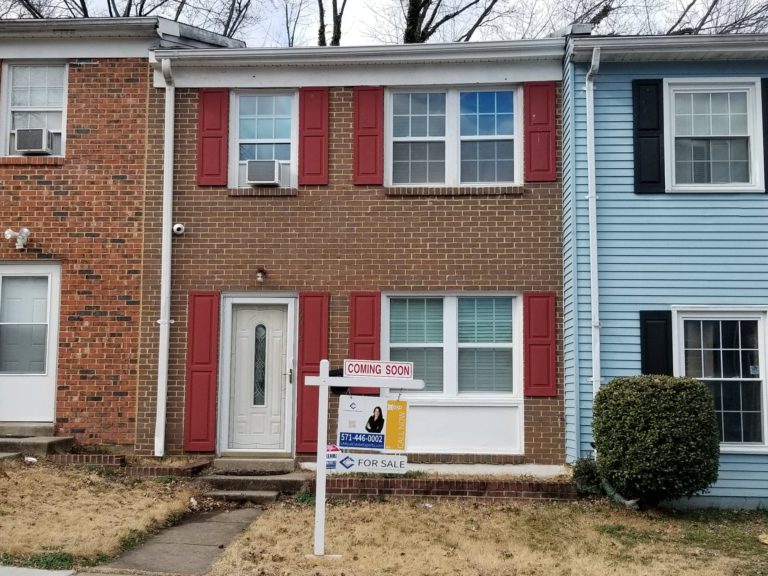 Townhouse for Sale in Woodbridge VA Claudia S. Nelson Realtor®